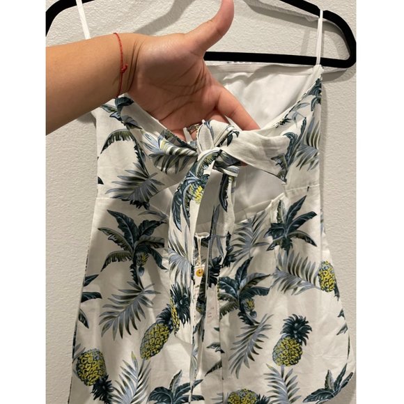 LOVERICHE White Romper with Pineapples - Picture 4 of 7